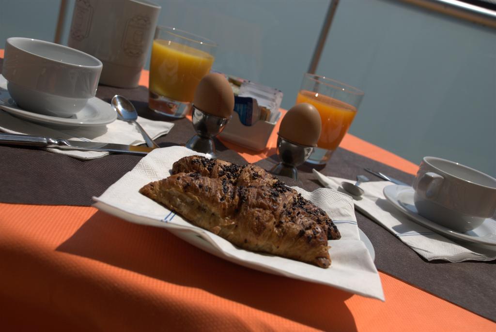 Hotel Sorriso Milano Marittima Bagian luar foto